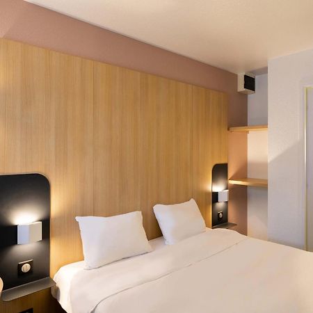 B&B Hotel Lorient ลาเนสแตร์ ภายนอก รูปภาพ
