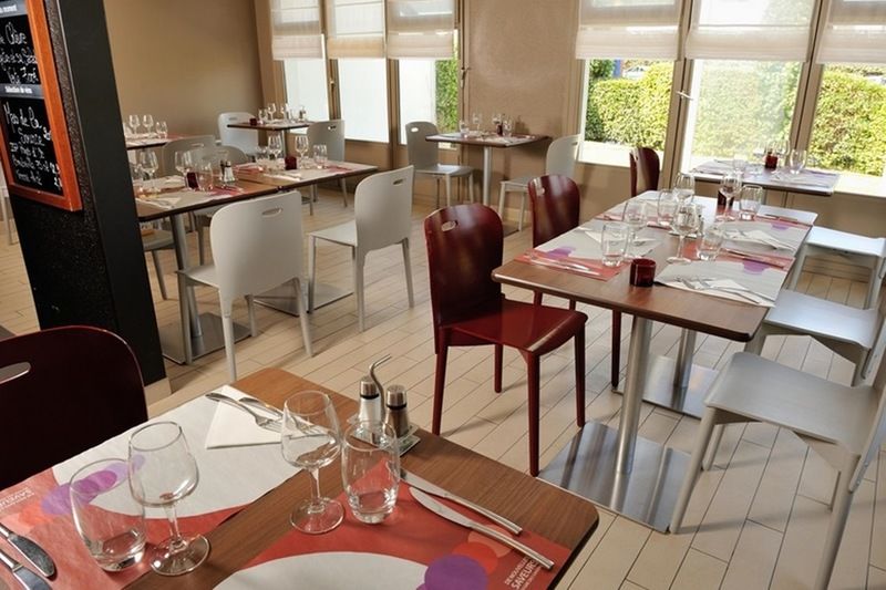 B&B Hotel Lorient ลาเนสแตร์ ภายนอก รูปภาพ