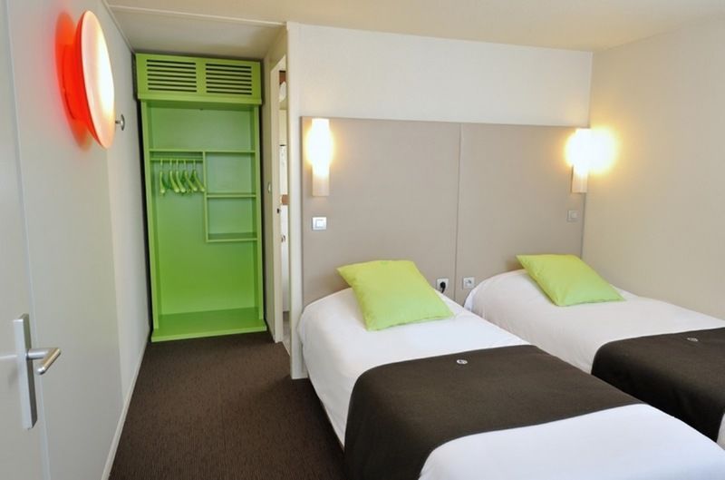 B&B Hotel Lorient ลาเนสแตร์ ภายนอก รูปภาพ