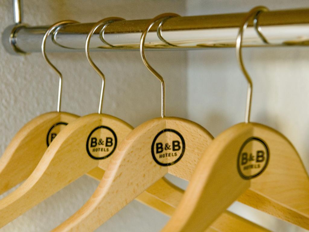 B&B Hotel Lorient ลาเนสแตร์ ภายนอก รูปภาพ